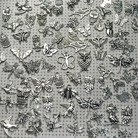 35 pc Flying Things Charms Pendants Bracelets & Jump Rings Bundle Jewelry Making - Picture 5 of 13